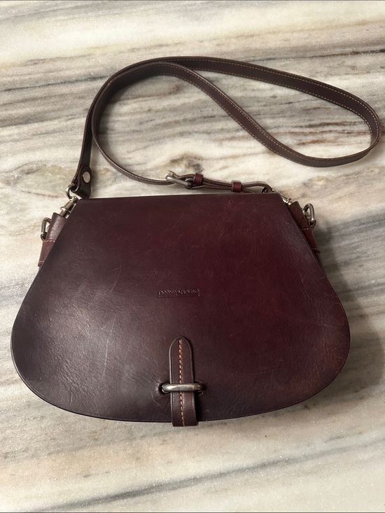 Dooney & Bourke Handbags - DOONEY & BOURKE ALTO LAVINIA SADDLE BAG